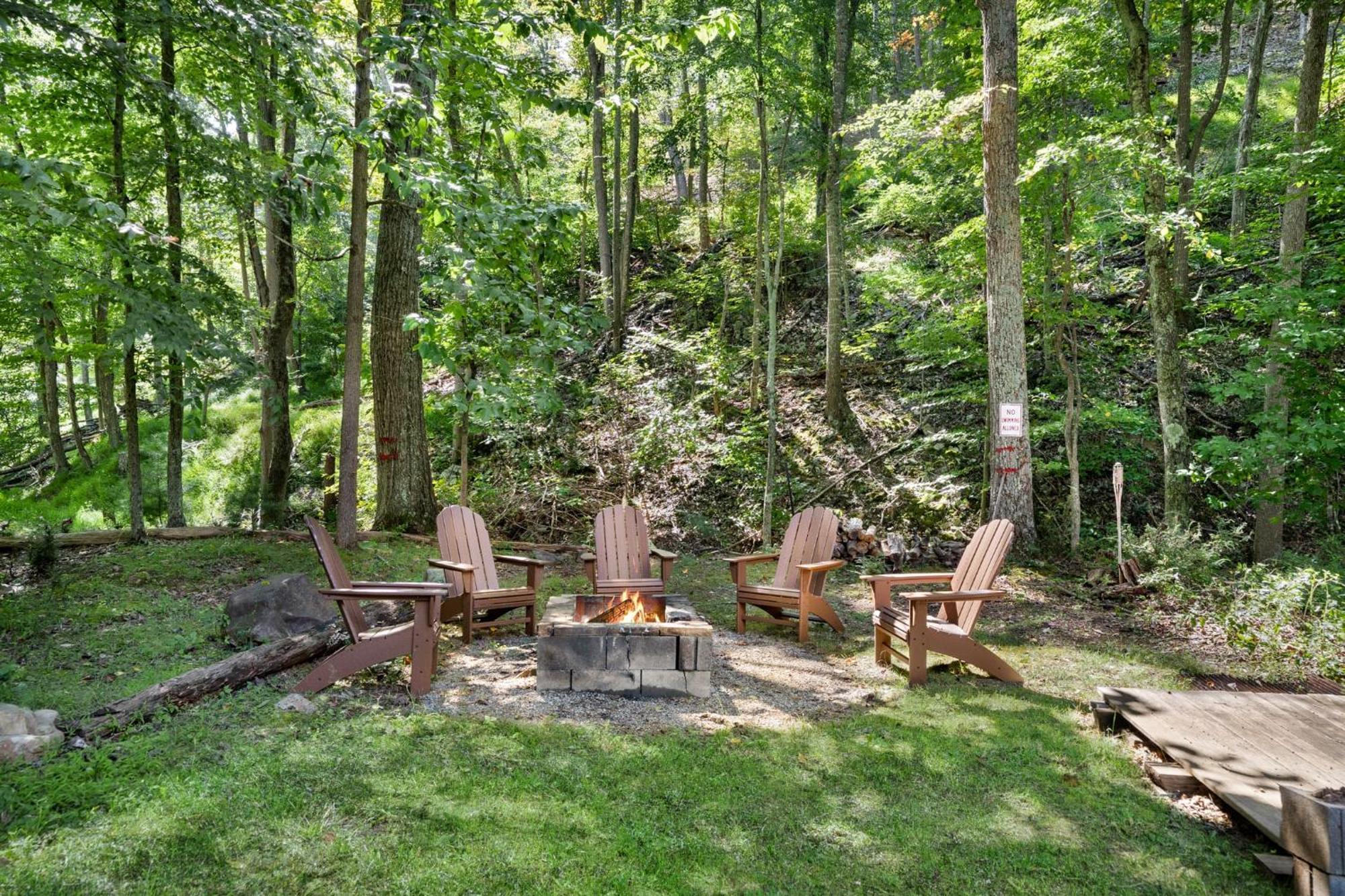 River Access W Hot Tub, Grill, Wifi, & Fire Pit! Lost City Zewnętrze zdjęcie
